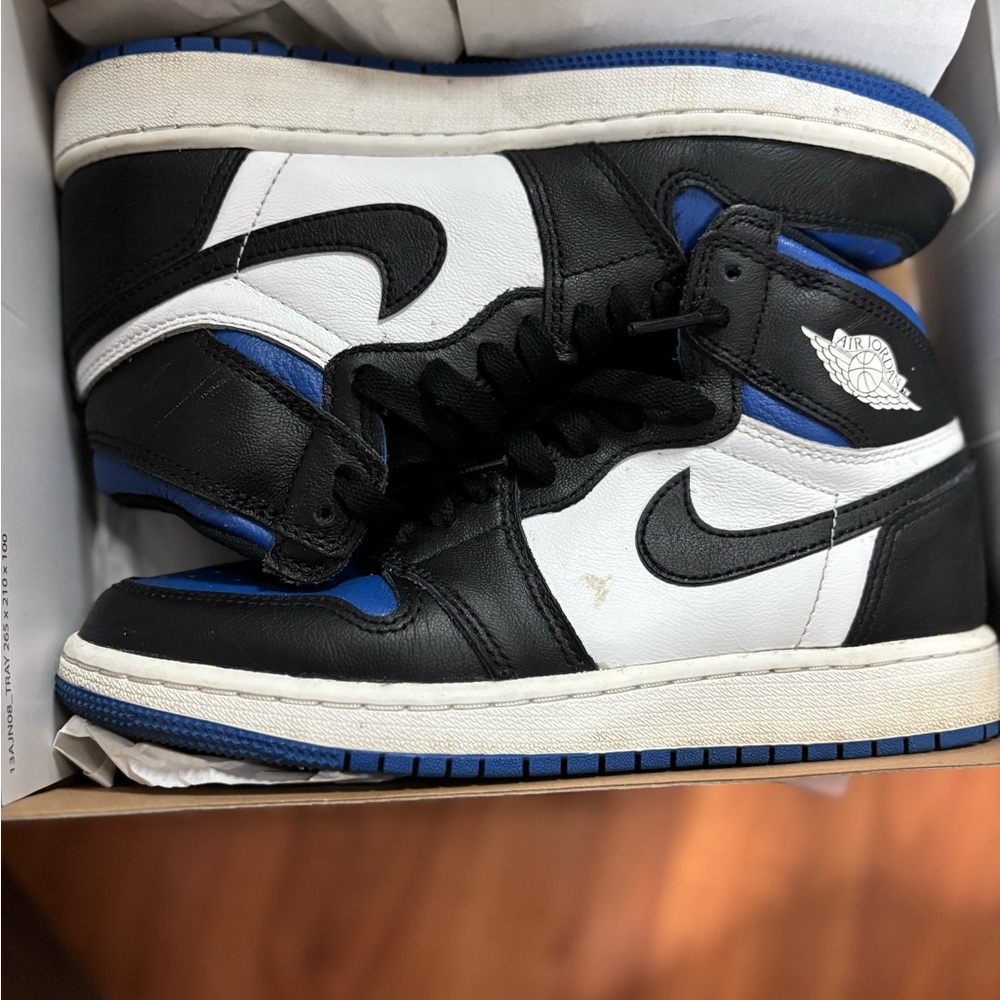 Retro Ones - Authentic in Box 5Y